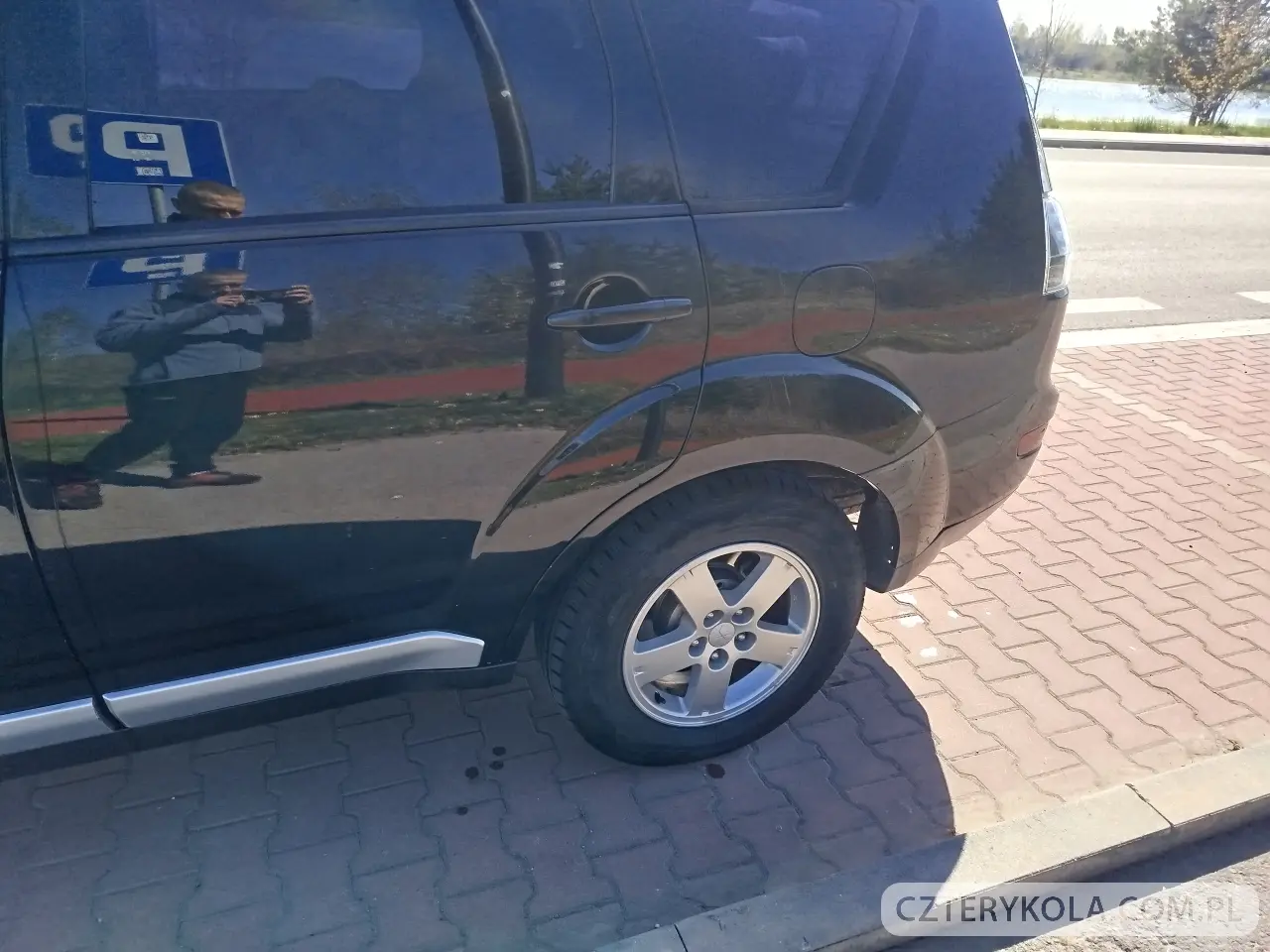 Mitsubishi- Outlander- 2009 