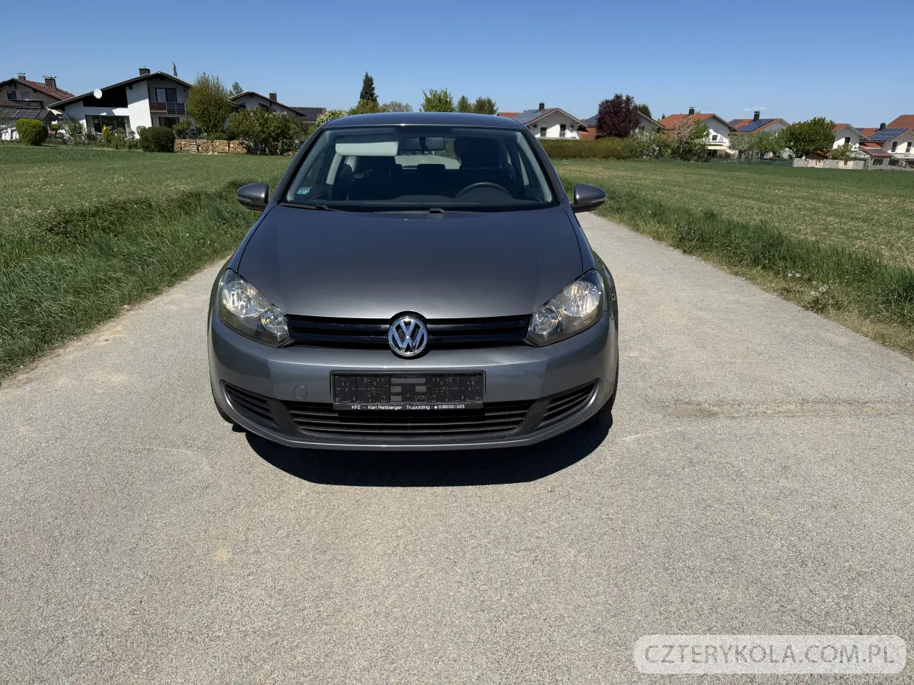 Volkswagen- Golf- 2009 