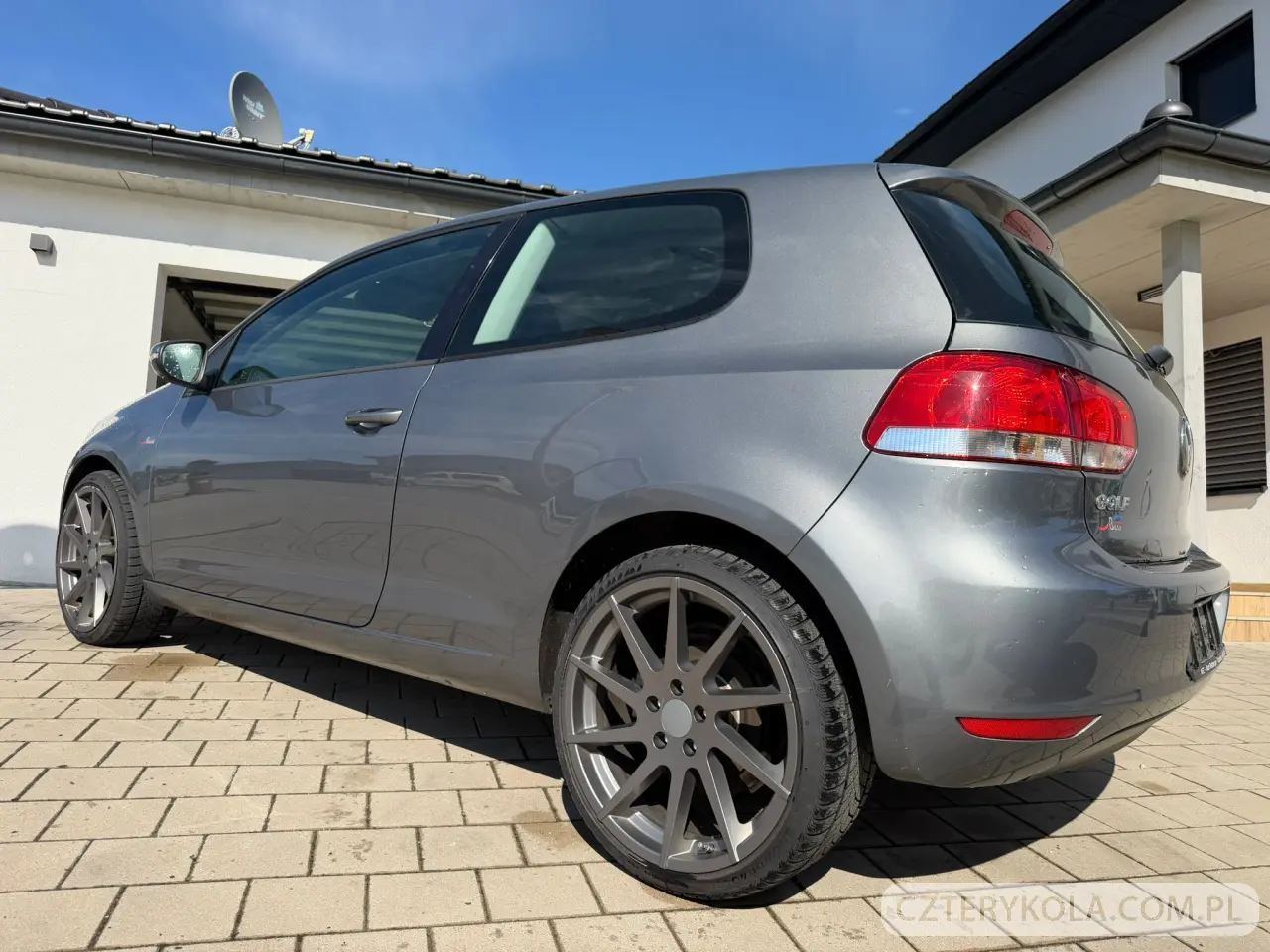 Volkswagen- Golf- 2009 