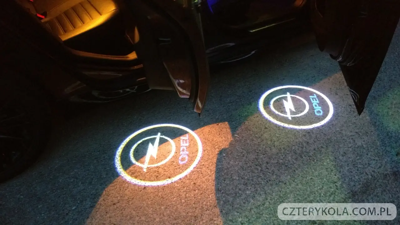 Opel- Insignia- 2014 