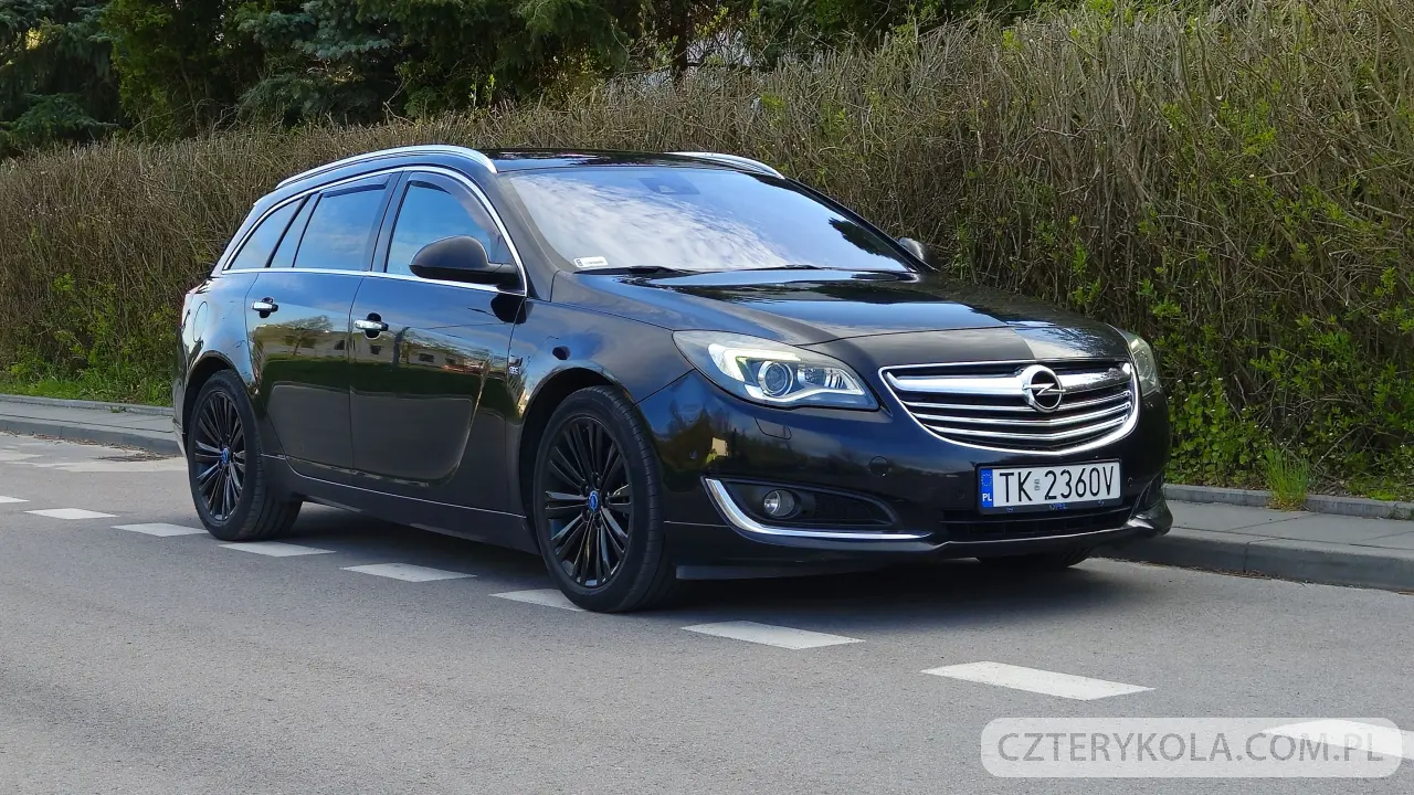 Opel- Insignia- 2014 