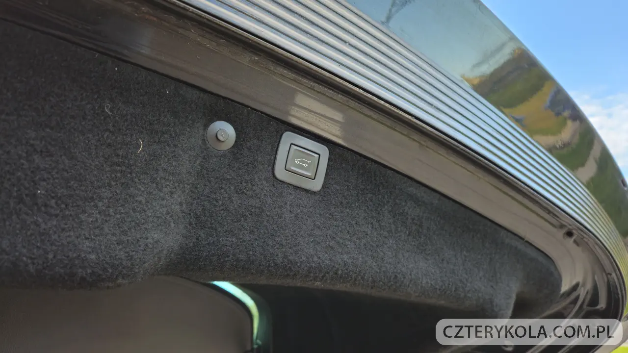Opel- Insignia- 2014 