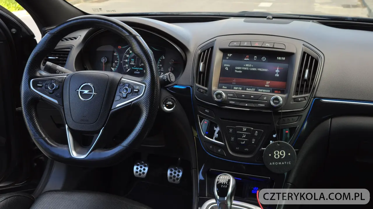 Opel- Insignia- 2014 