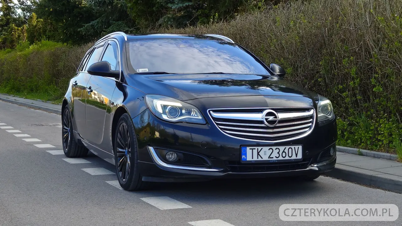 Opel- Insignia- 2014 