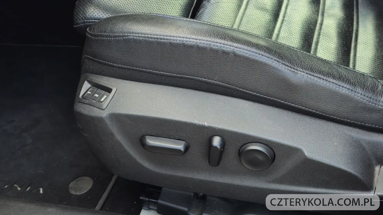 Opel- Insignia- 2014 