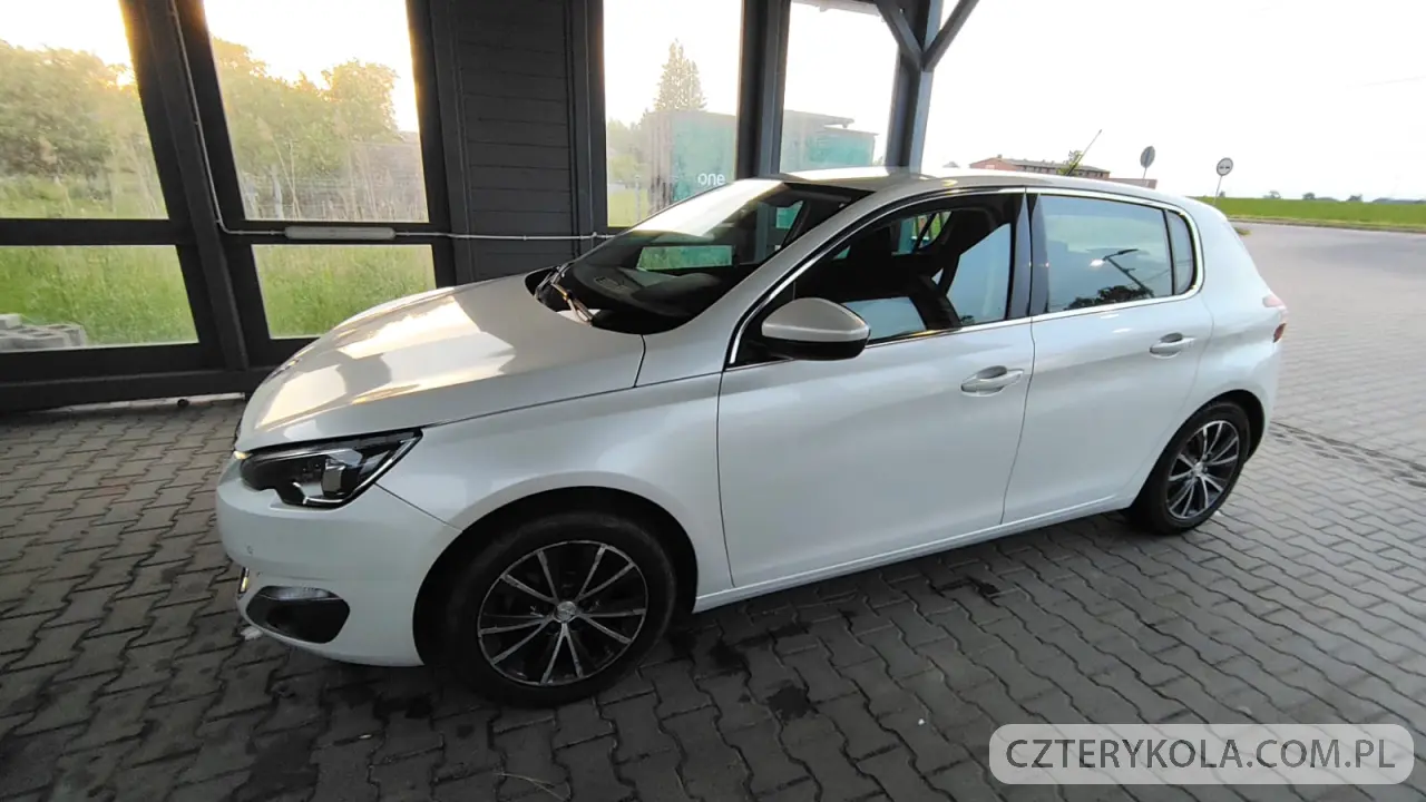 Peugeot- 308- 2014 