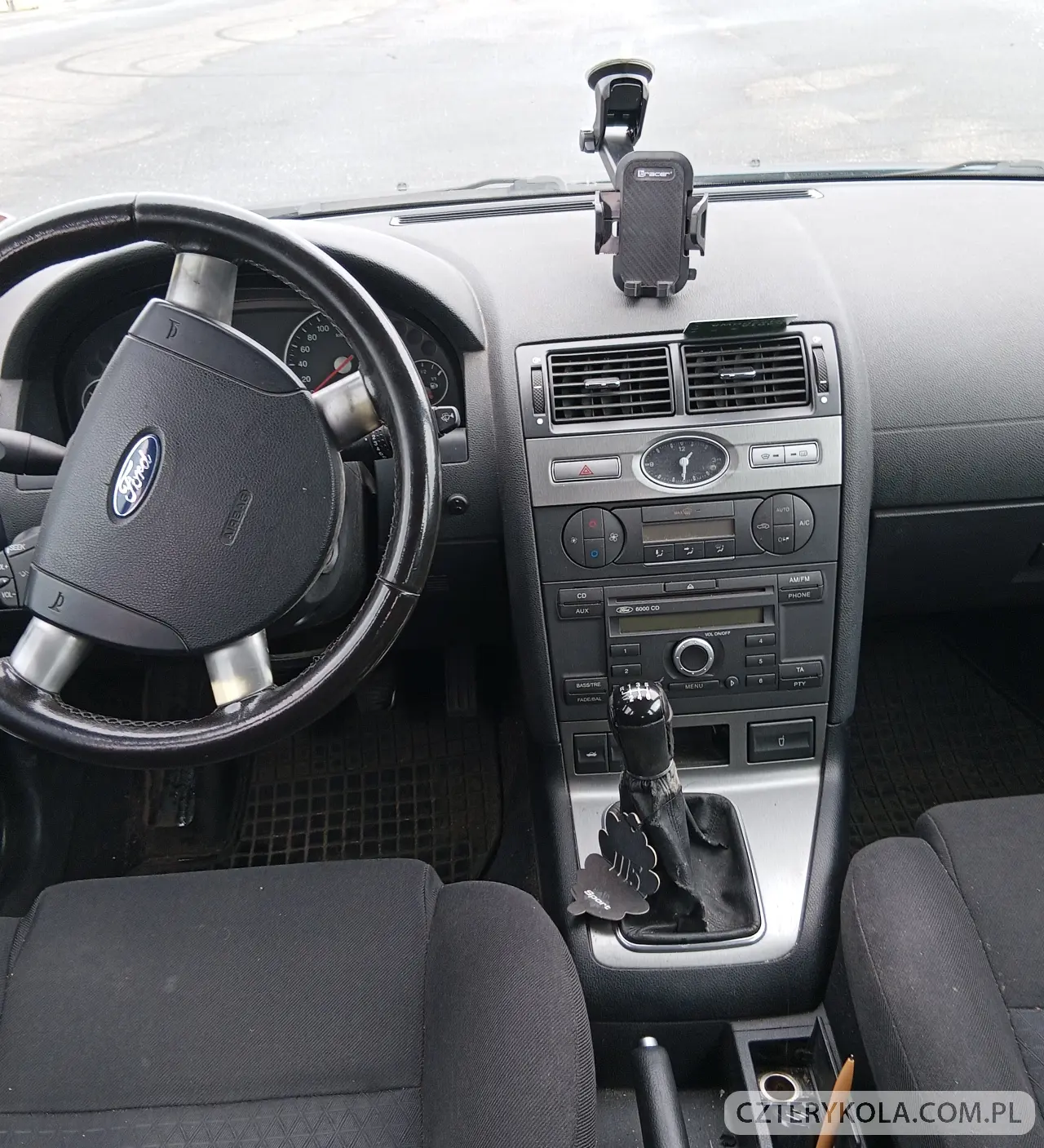 Ford- Mondeo- 2004 