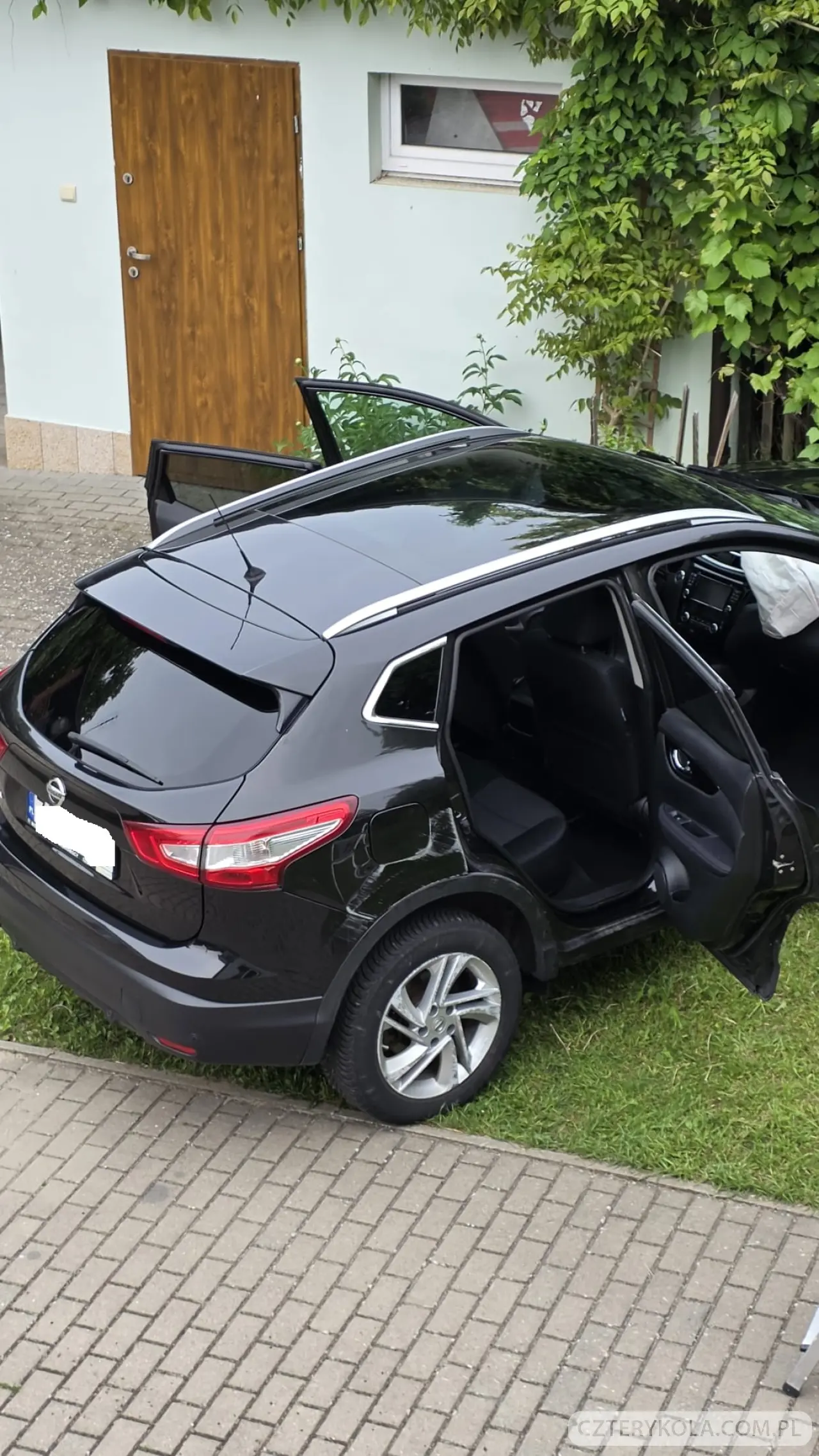 Nissan- Quashqai- 2016 