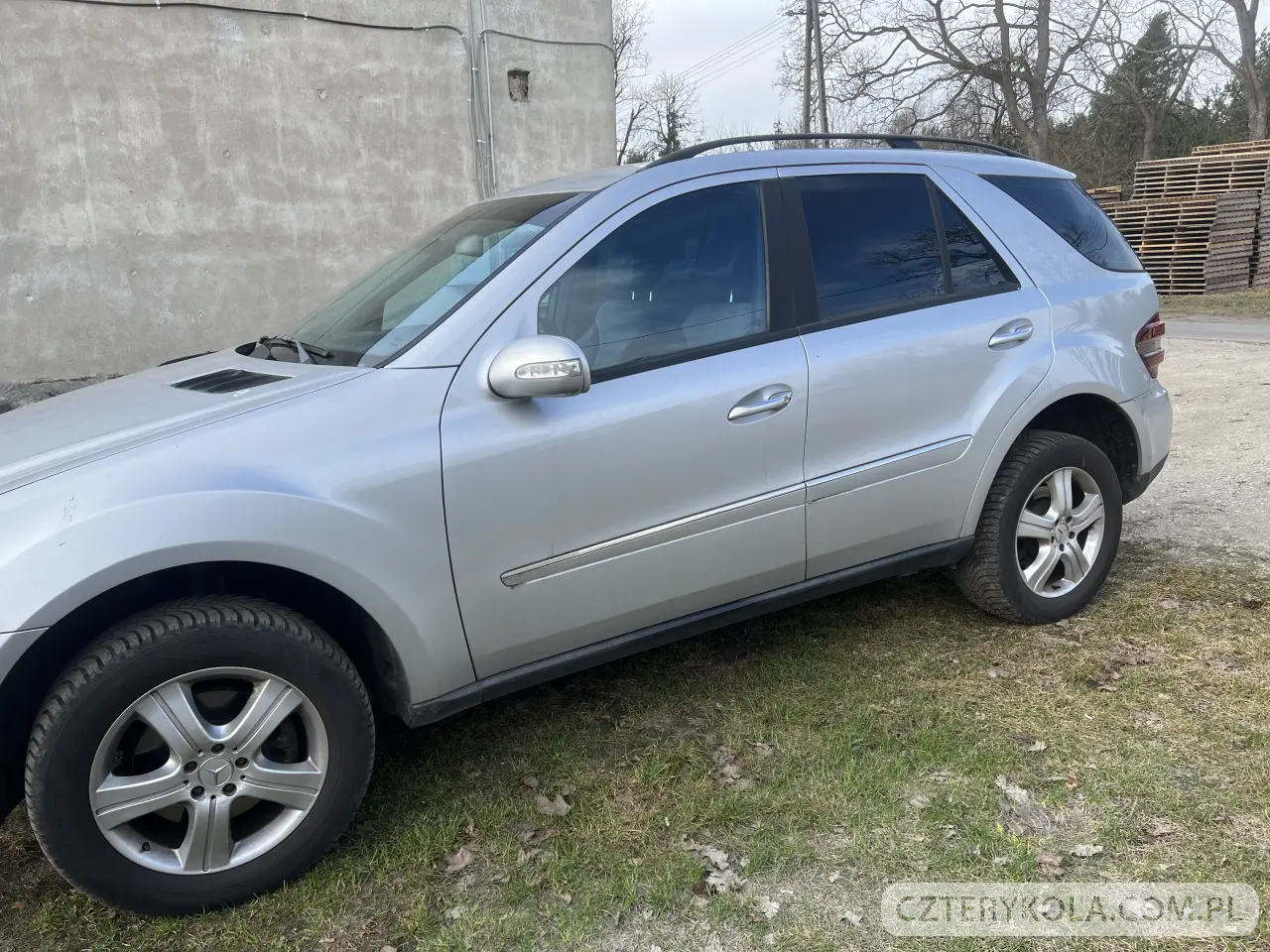 Mercedes-Benz- ML- 2006 