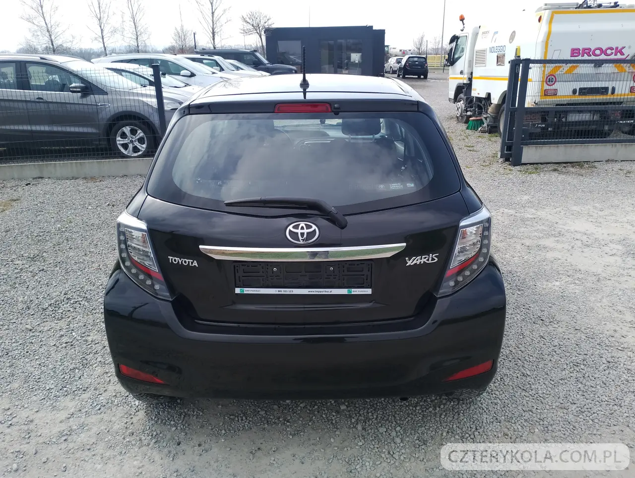 Toyota- Yaris- 2014 