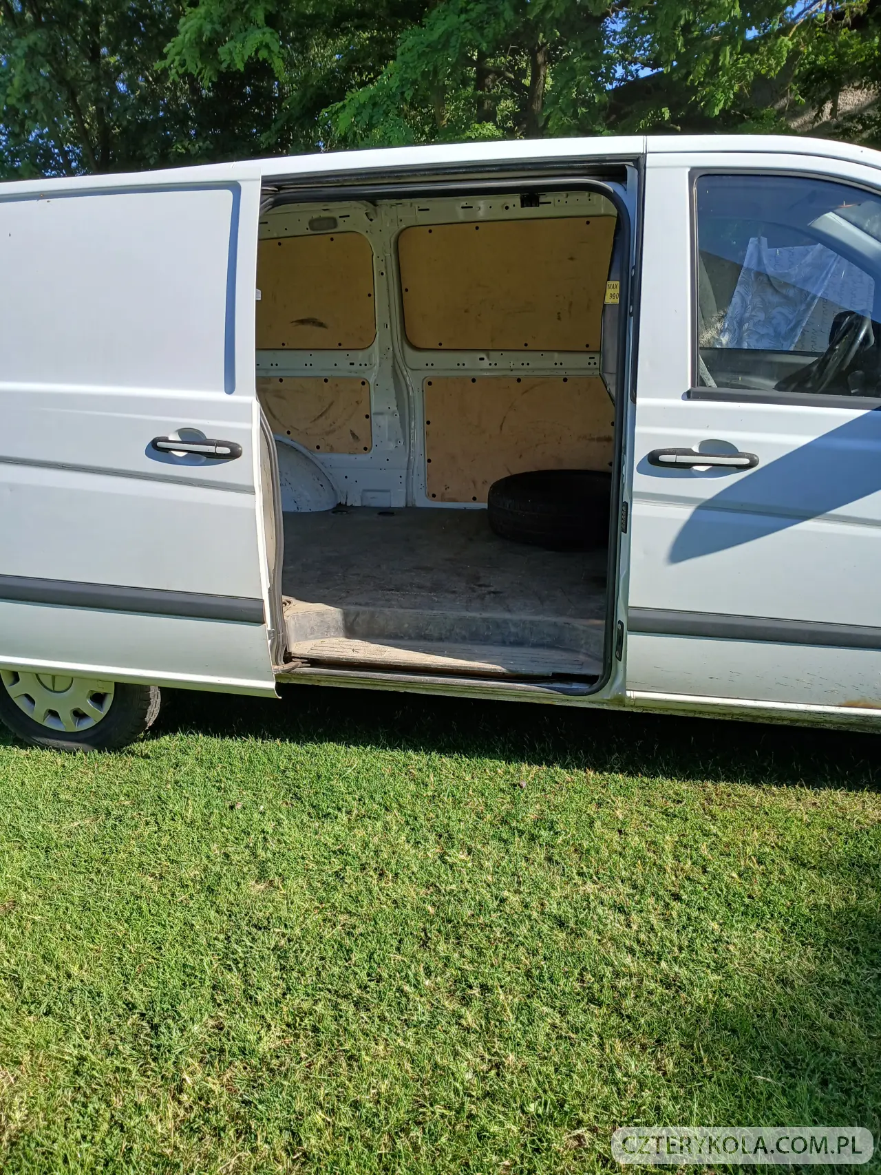Mercedes-Benz- Vito- 2012 