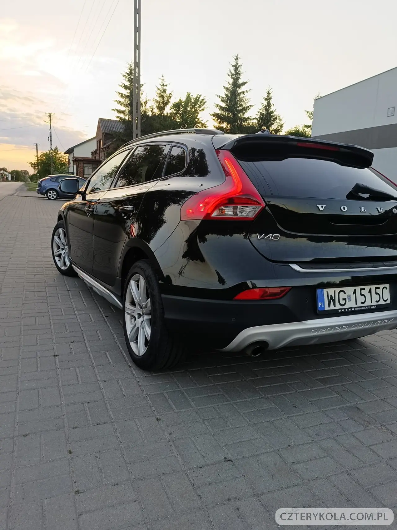 Volvo- V40- 2014 