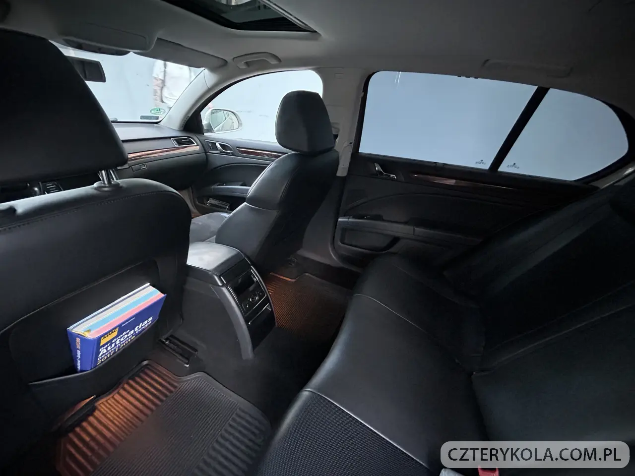Skoda- Superb- 2011 