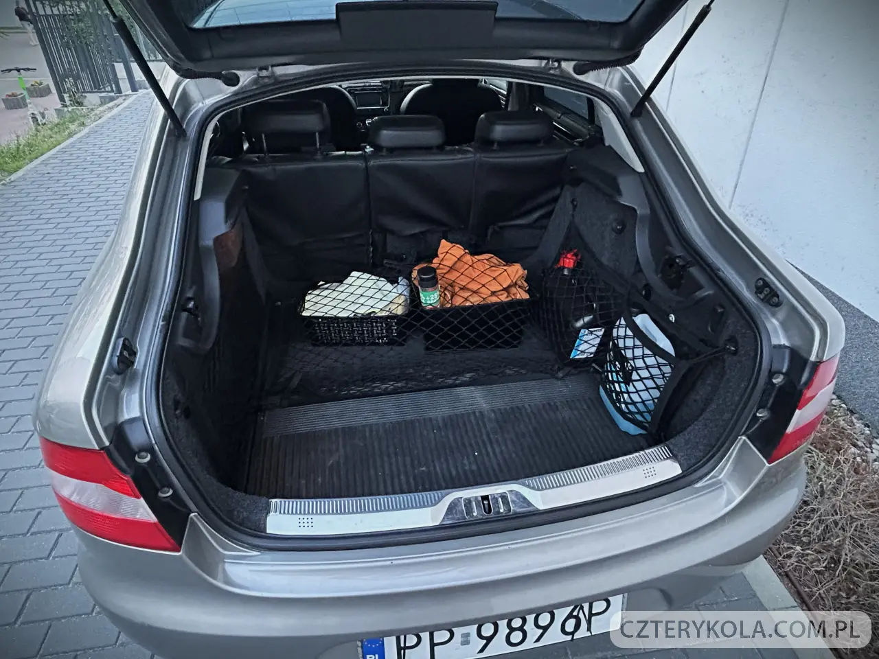 Skoda- Superb- 2011 