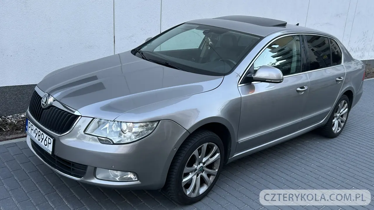 Skoda- Superb- 2011 