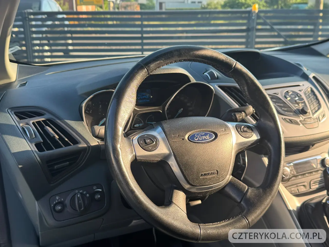 Ford- C-MAX- 2010 