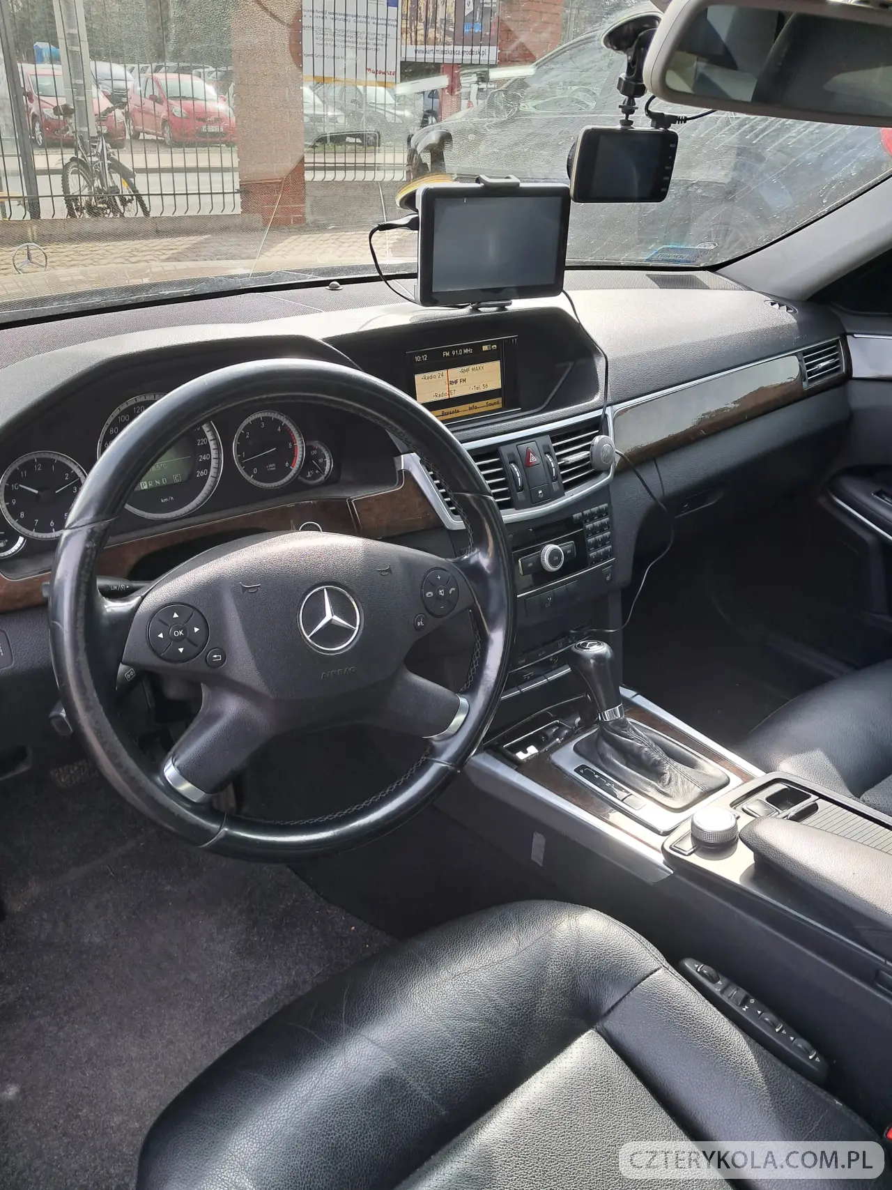 Mercedes-Benz- Klasa E- 2010 