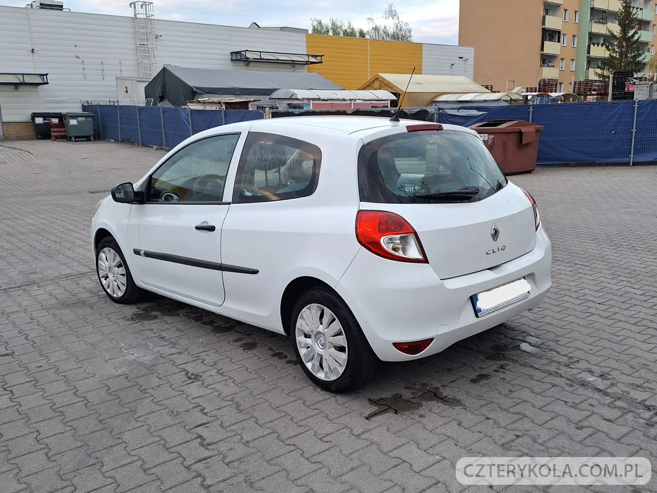 Renault- Clio- 2011 