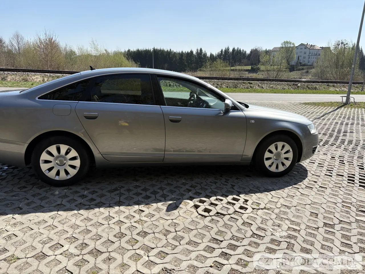 Audi- A6- 2004 