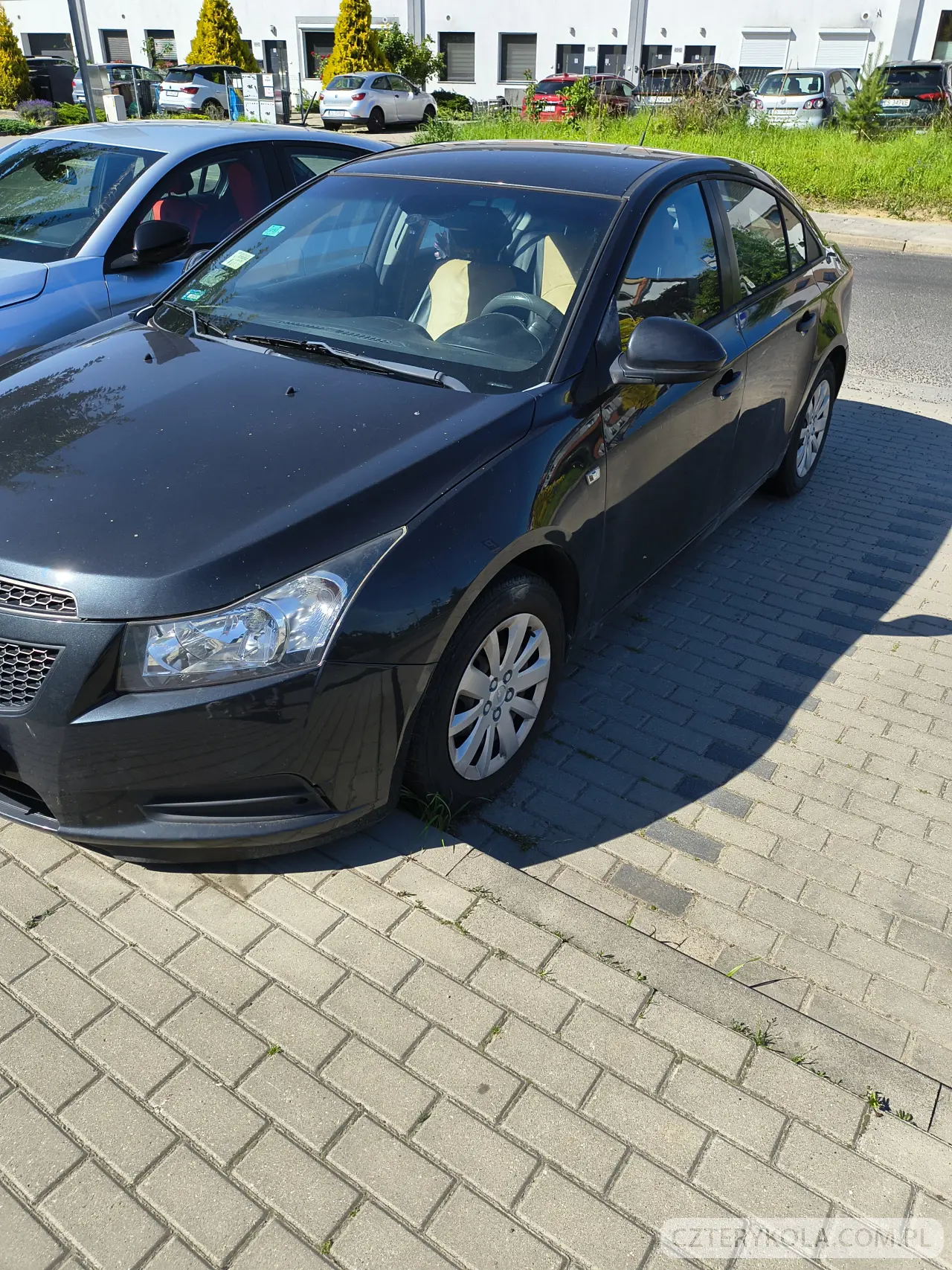 Chevrolet- Cruze- 2010 