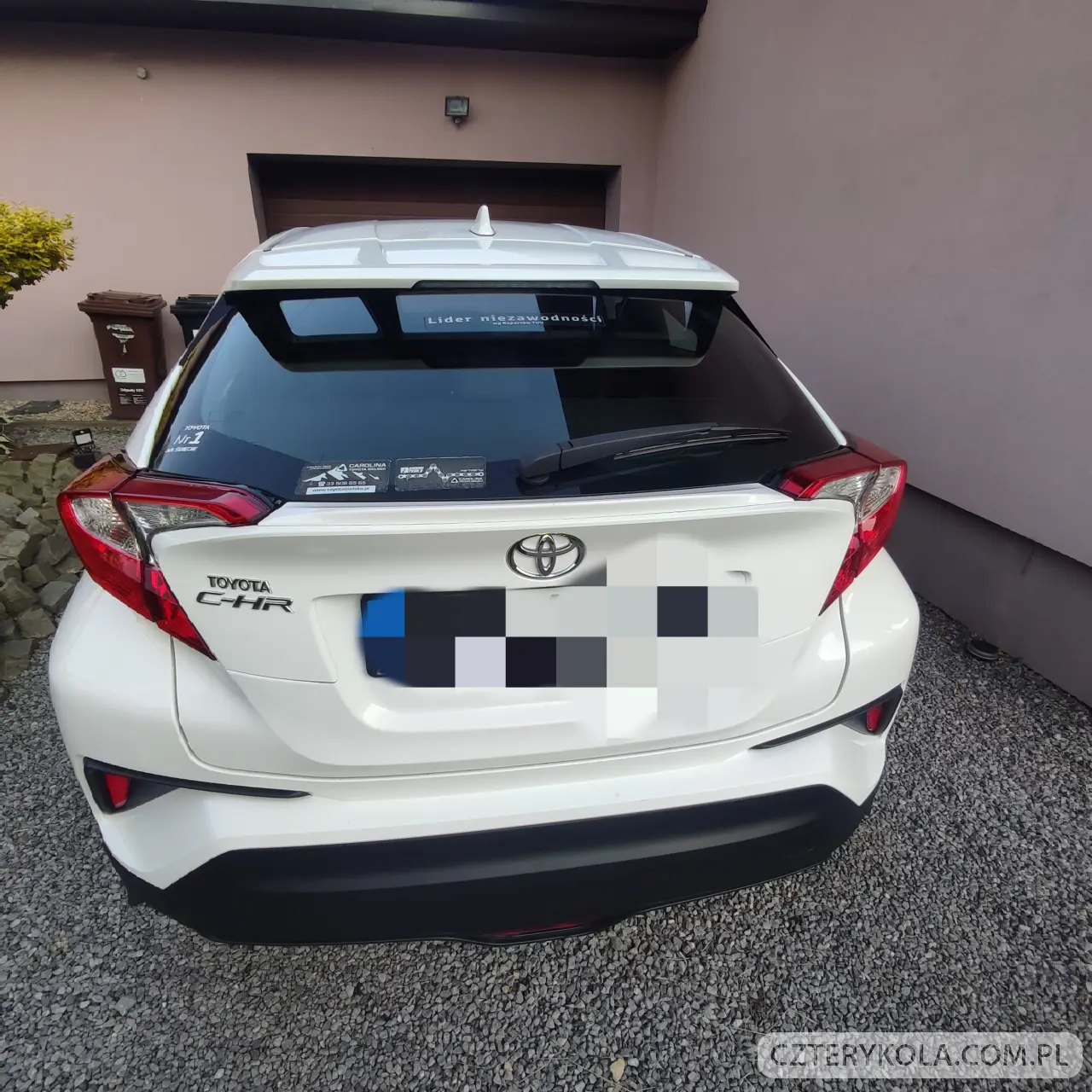 Toyota- C-HR- 2018 