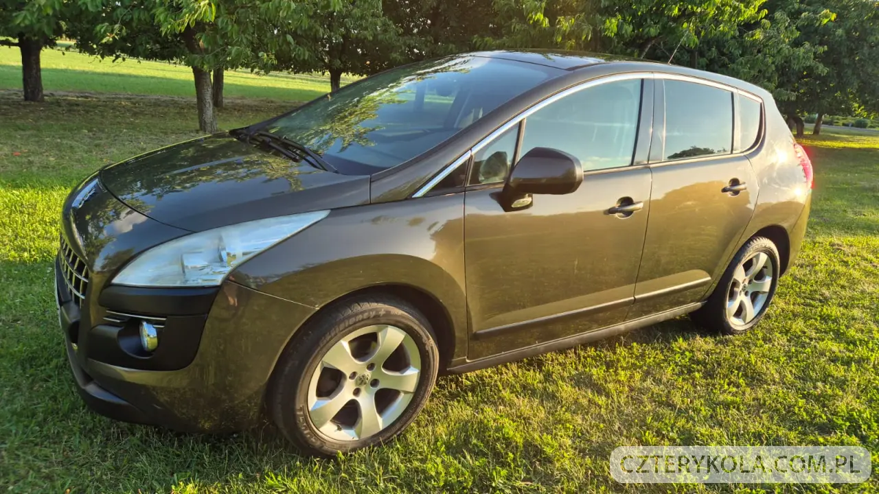Peugeot- 3008- 2009 