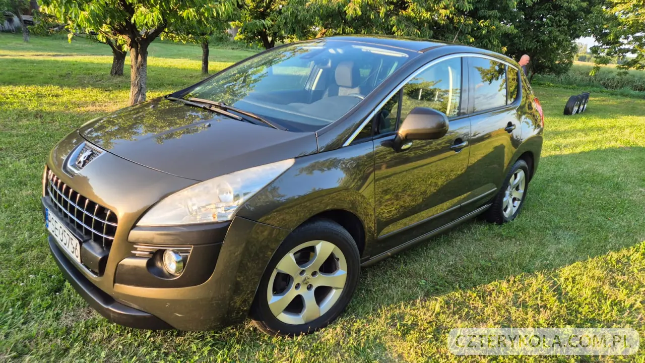 Peugeot- 3008- 2009 