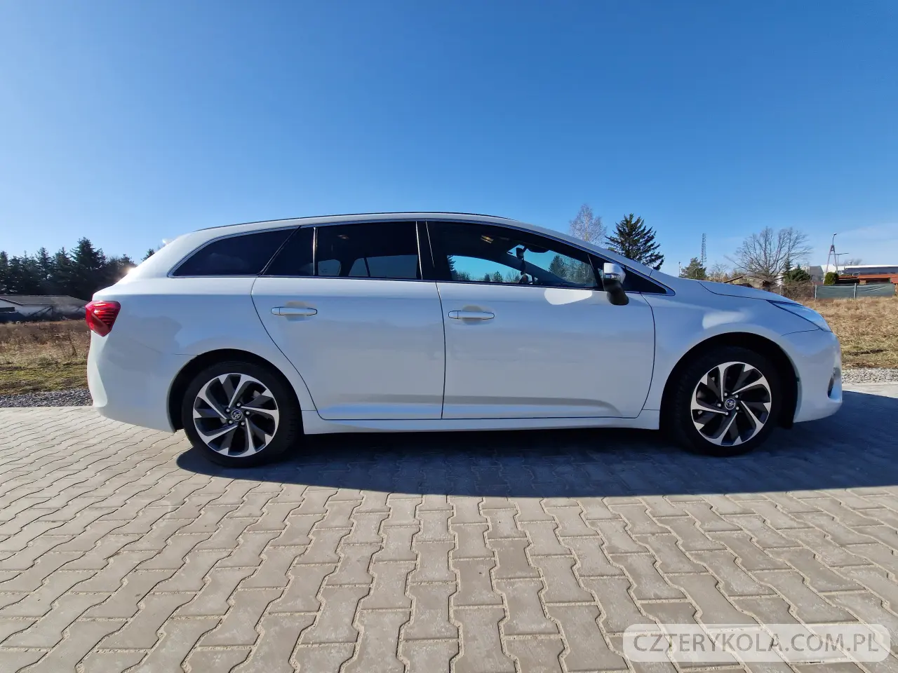 Toyota- Avensis- 2017 