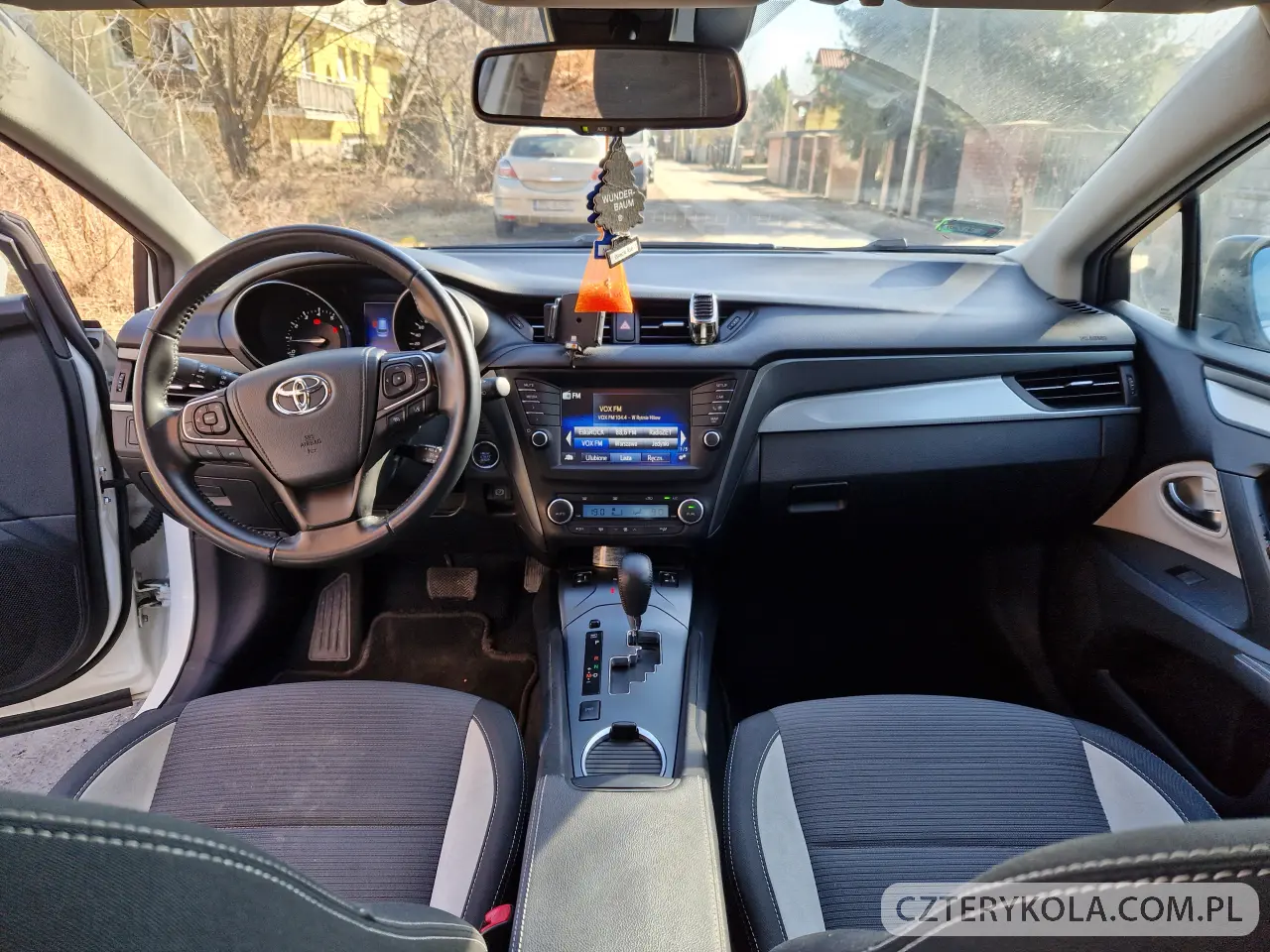Toyota- Avensis- 2017 