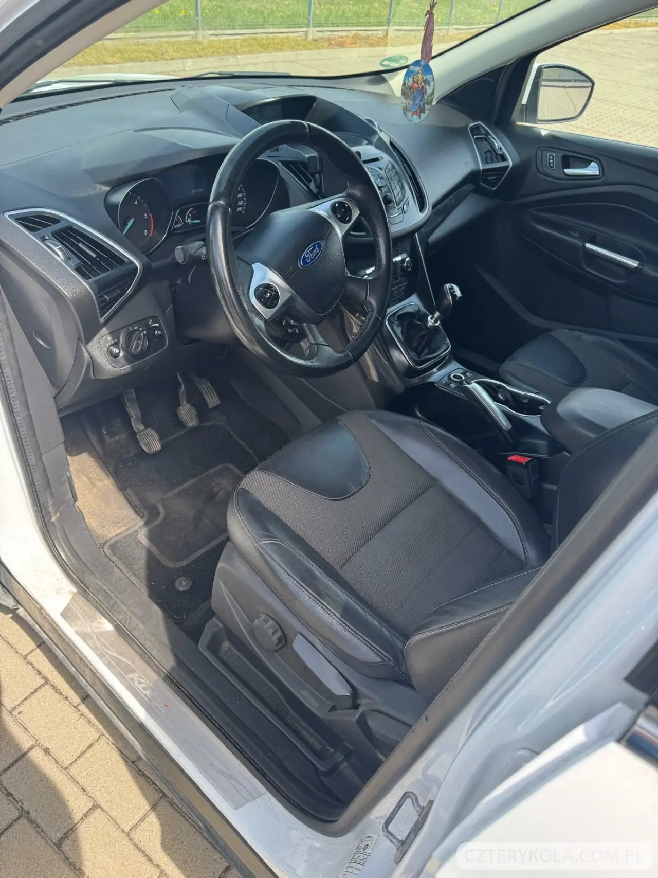 Ford- Kuga- 2015 