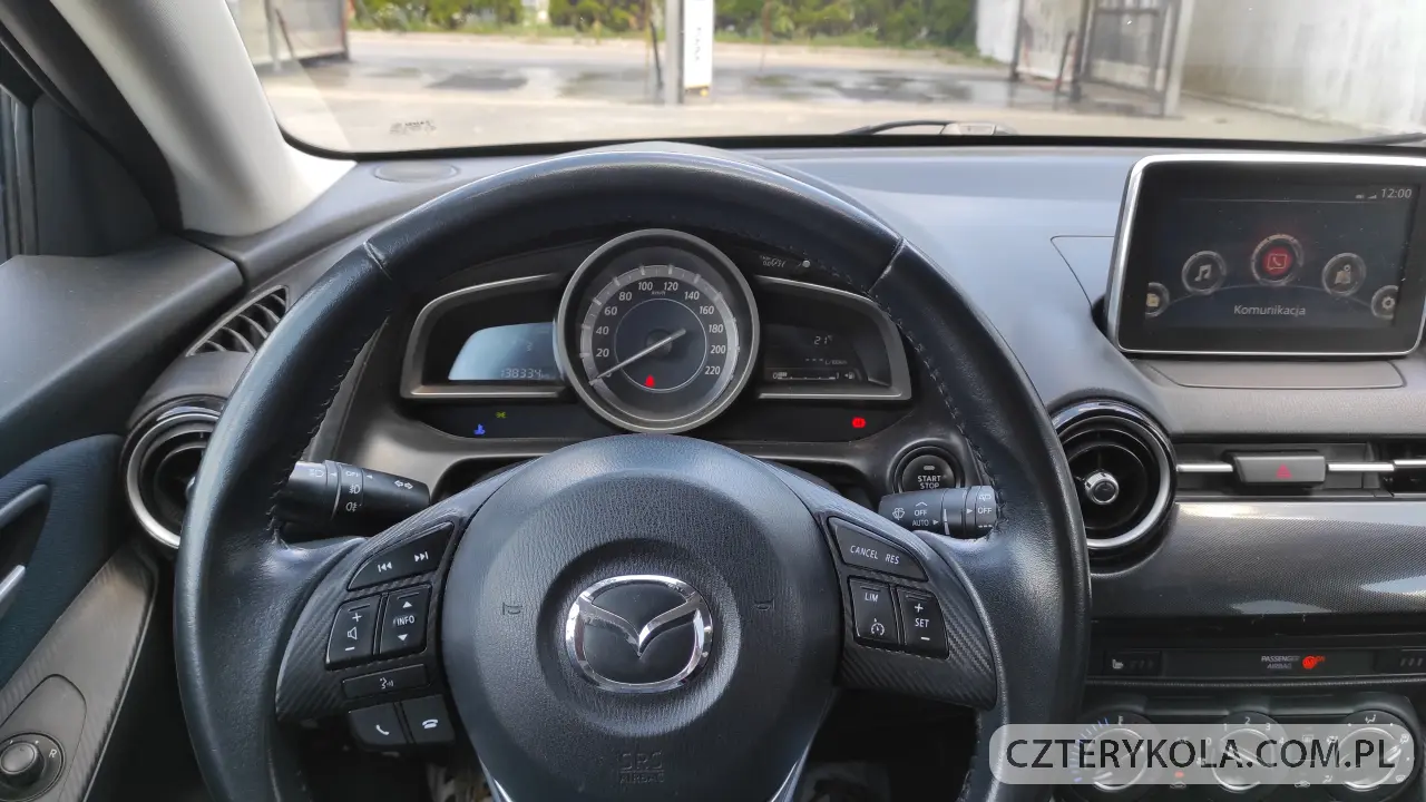 Mazda- 2- 2015 