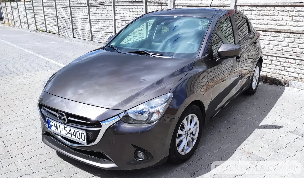 Mazda- 2- 2015 