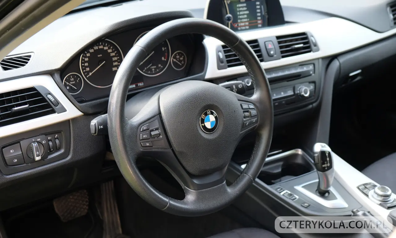 BMW- Seria 3- 2013 