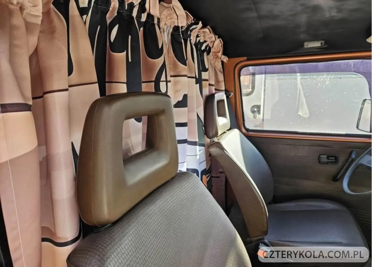 Volkswagen- Transporter- 1981 