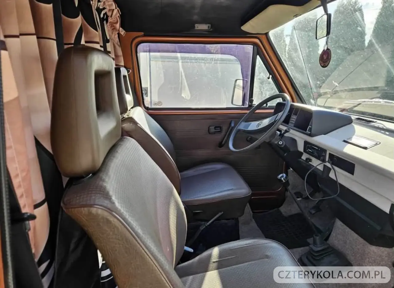 Volkswagen- Transporter- 1981 