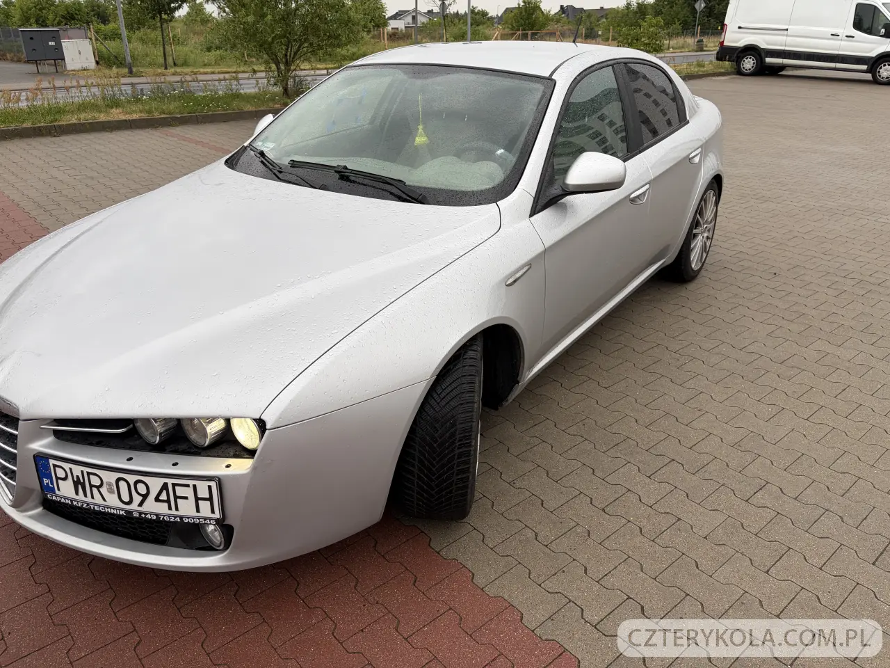 Alfa Romeo- 159- 2006 