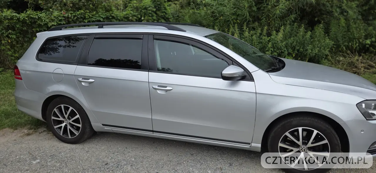 Volkswagen- Passat- 2011 