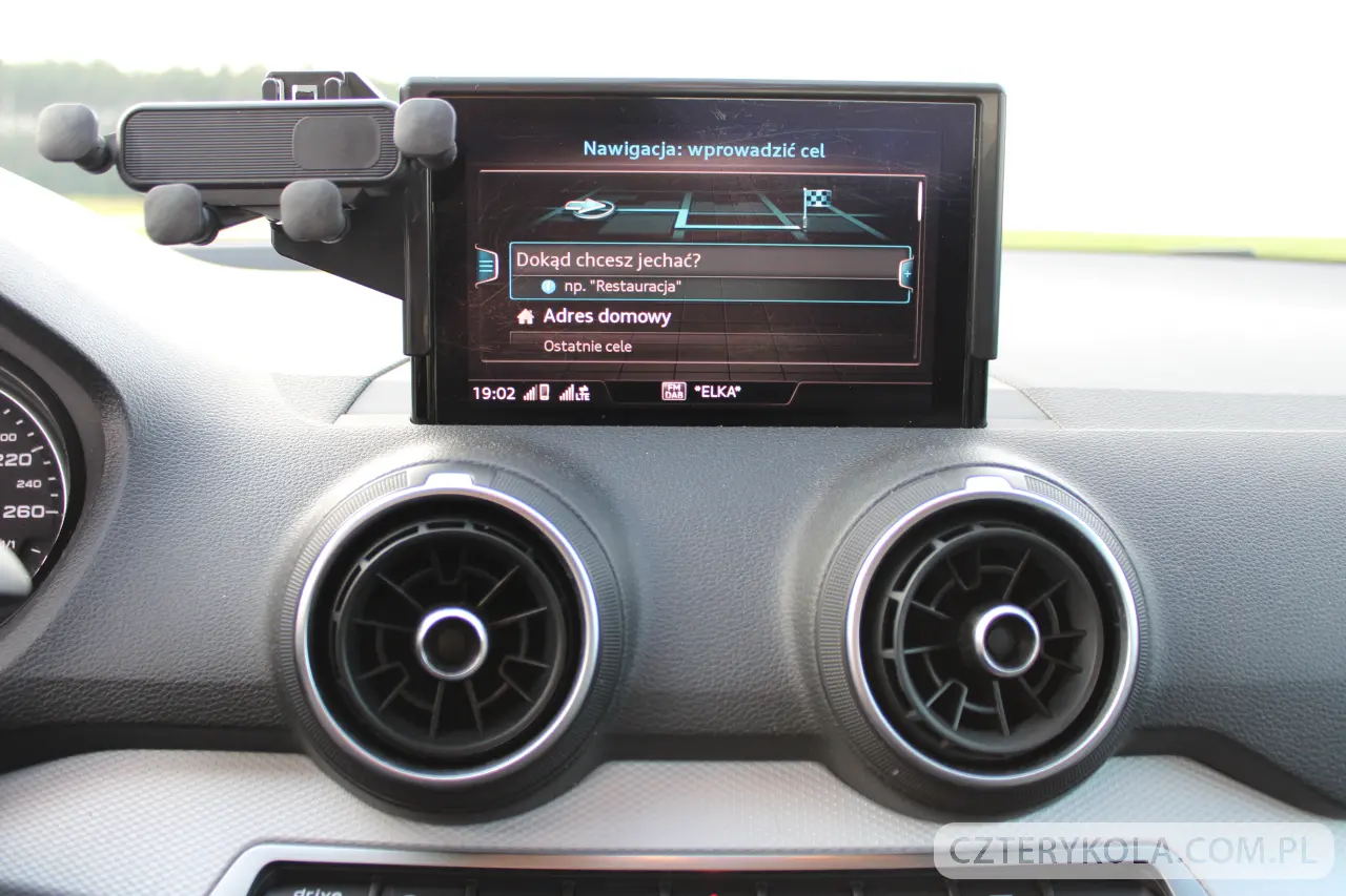 Audi- Q2- 2020 