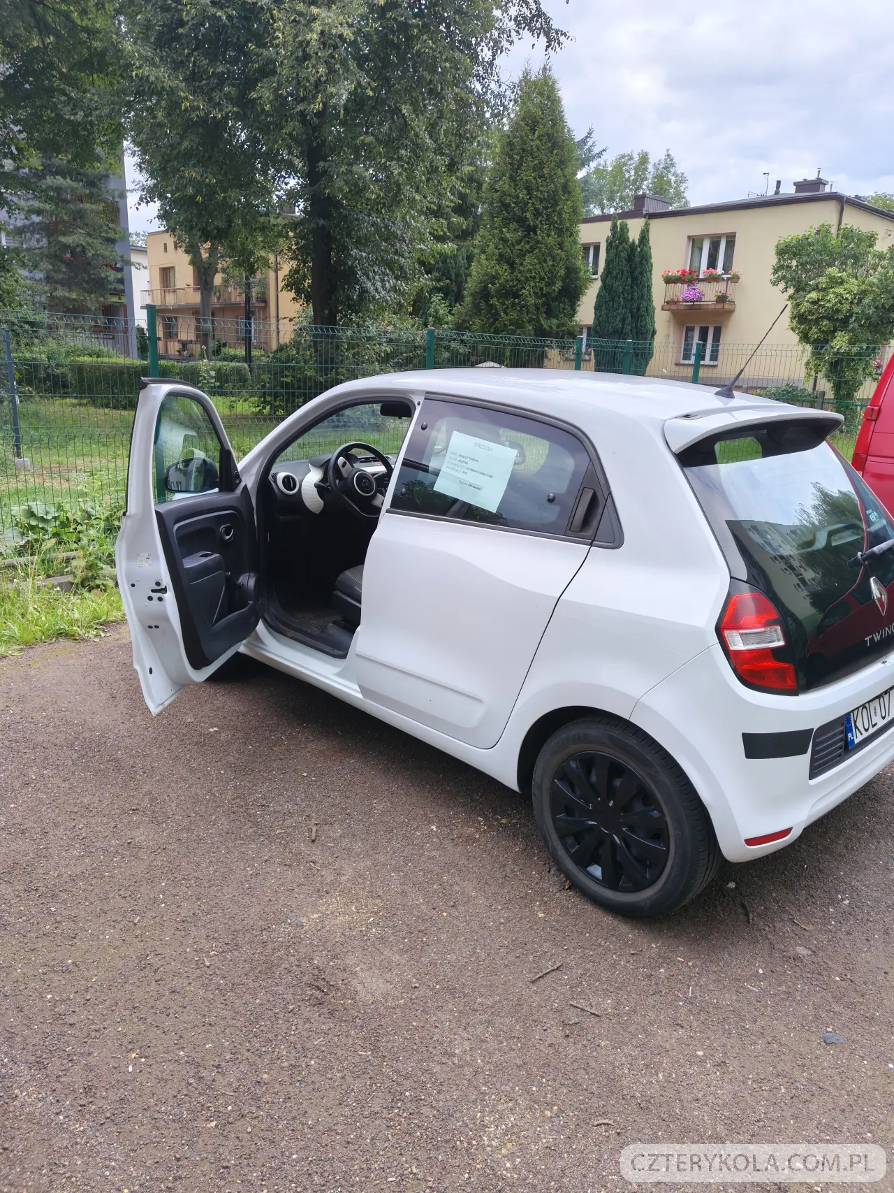 Renault- Twingo- 2015 