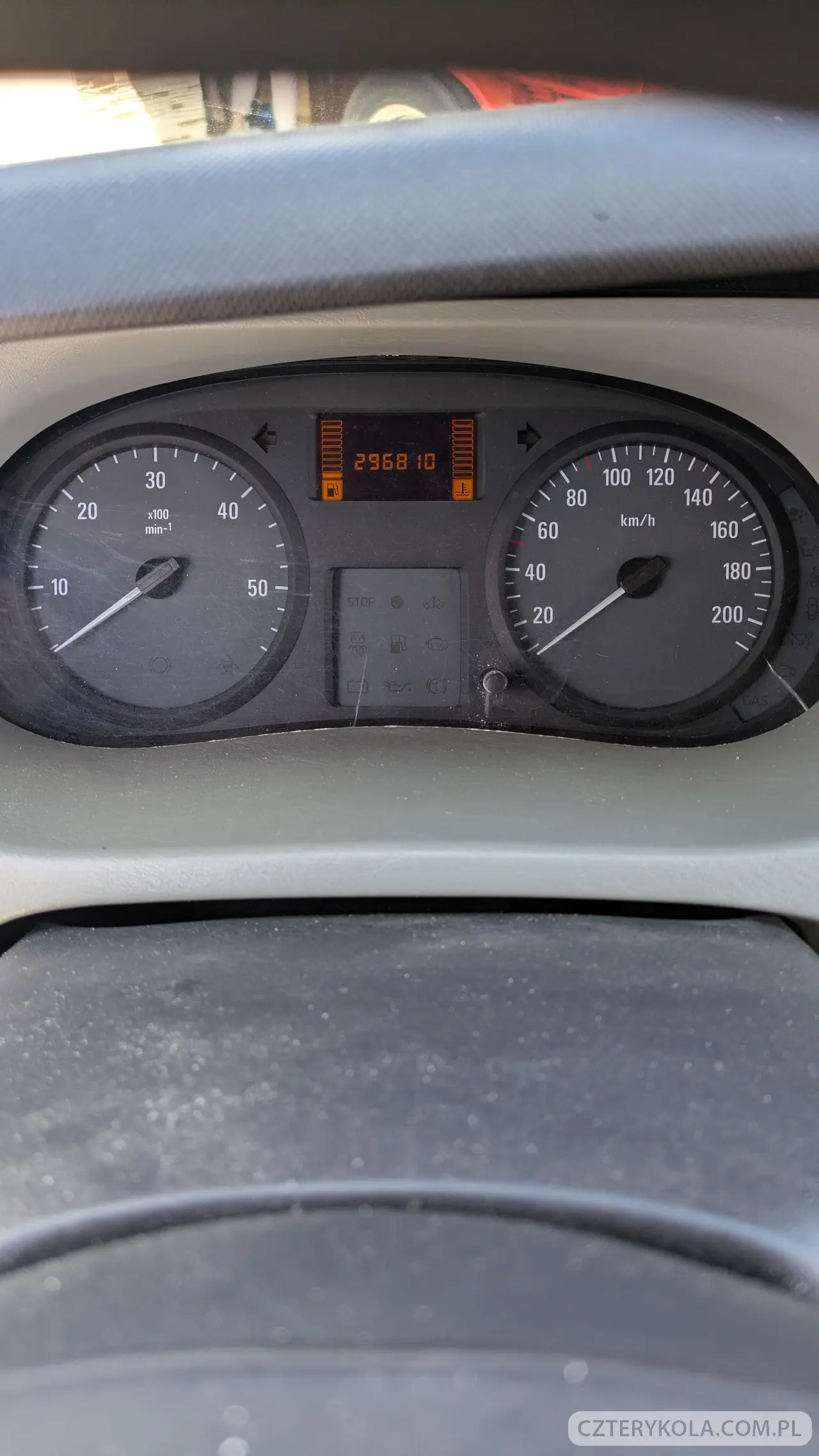 Opel- Vivaro- 2006 