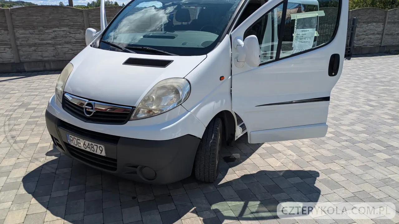 Opel- Vivaro- 2006 