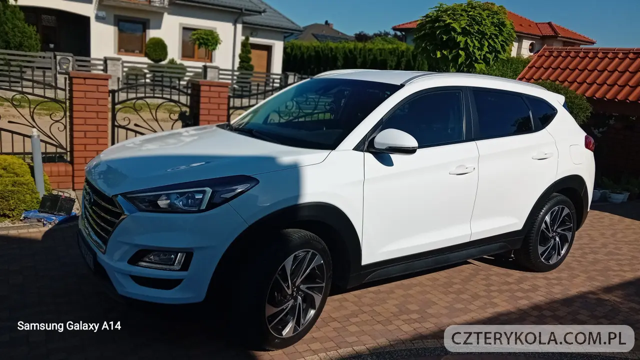 Hyundai- Tucson- 2020 