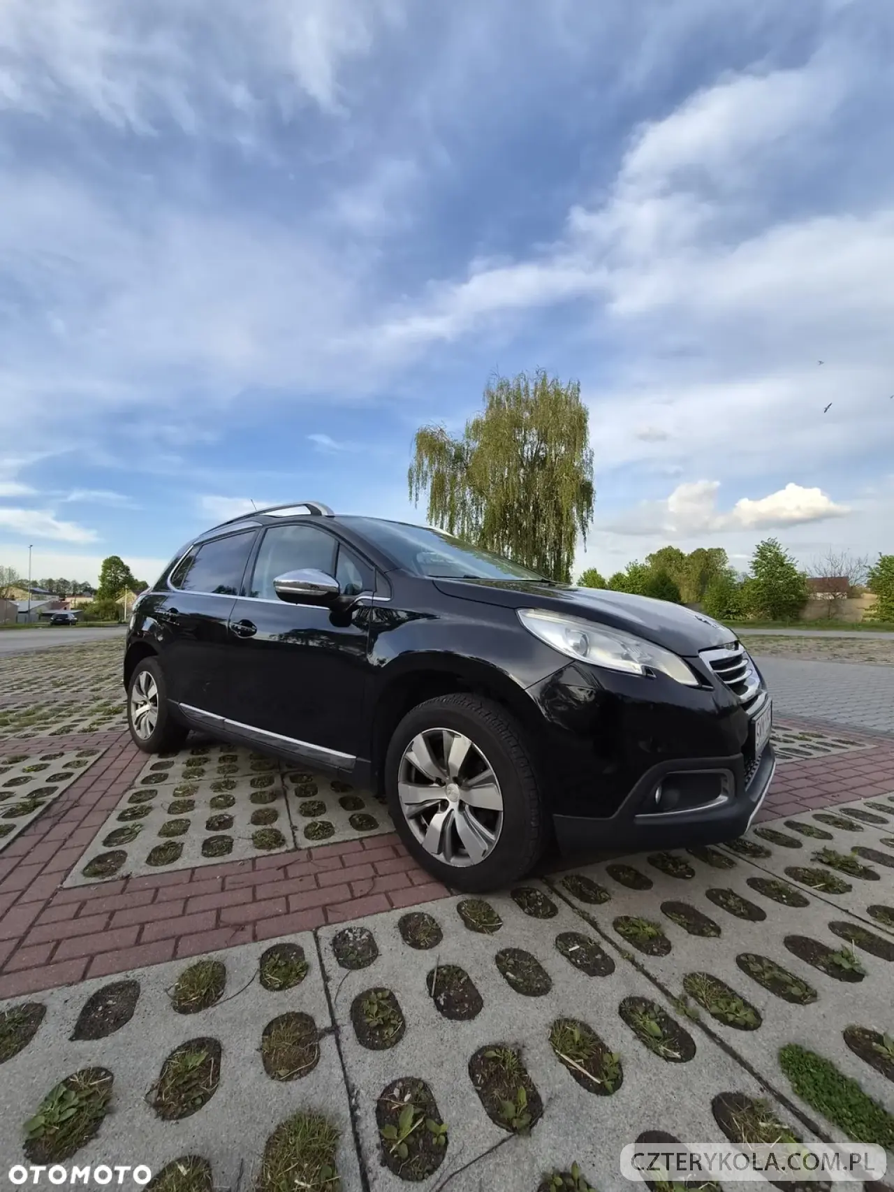 Peugeot- 2008- 2014 