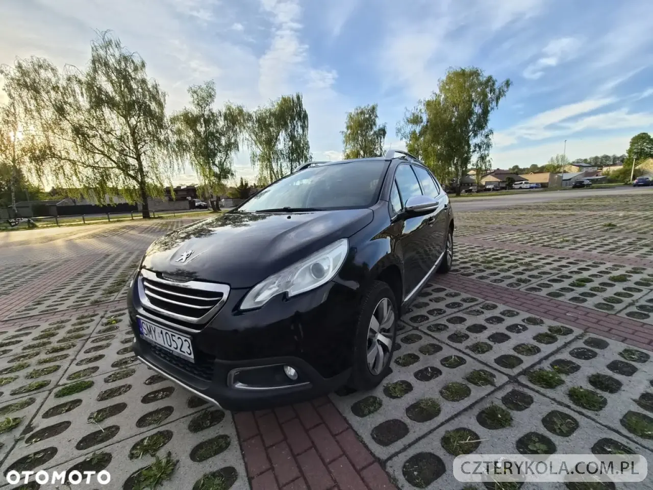 Peugeot- 2008- 2014 