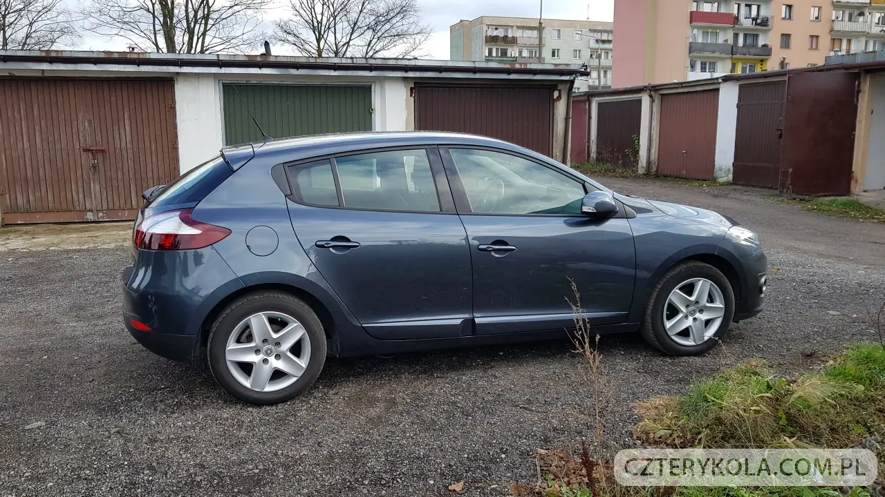 Renault- Megane- 2015 