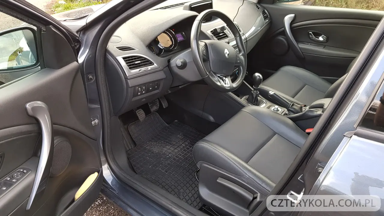 Renault- Megane- 2015 