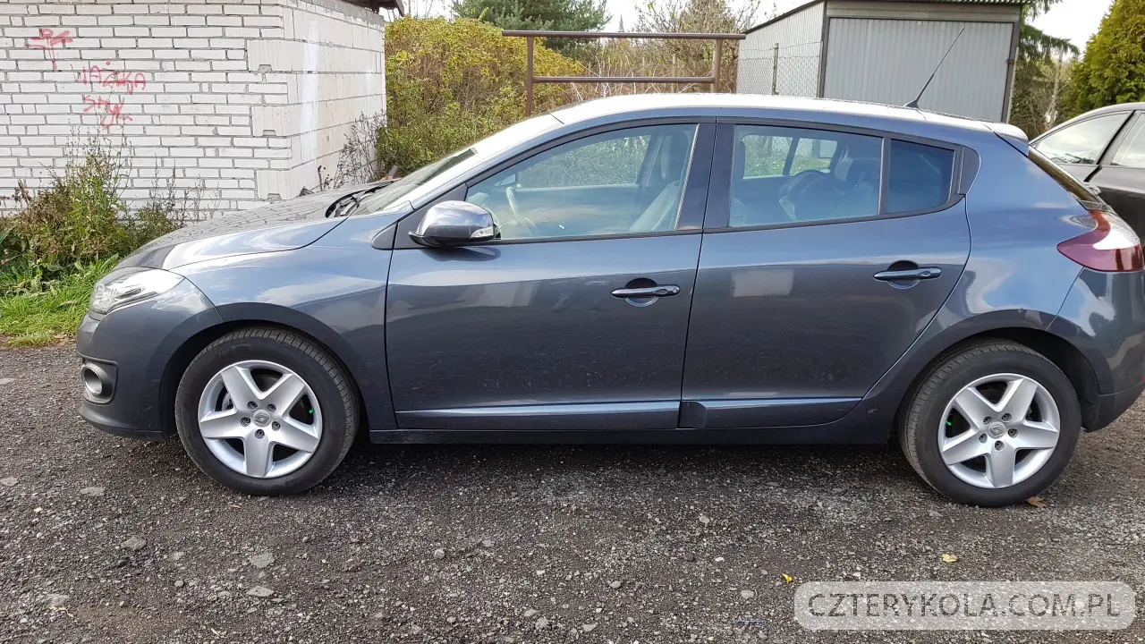 Renault- Megane- 2015 