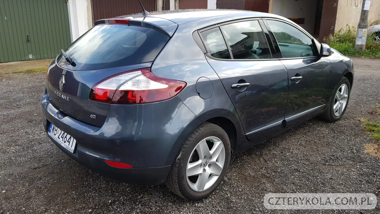 Renault- Megane- 2015 