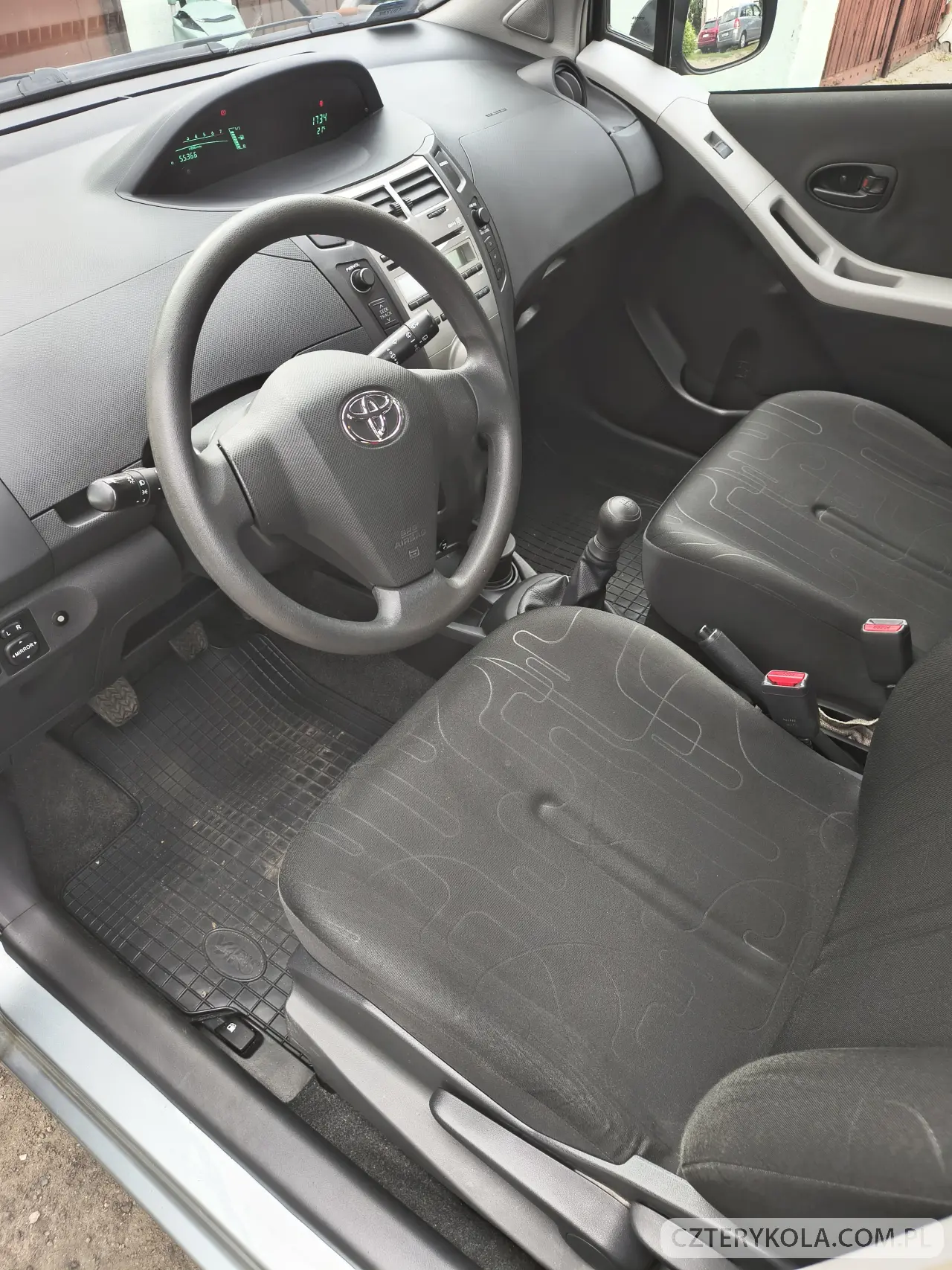 Toyota- Yaris- 2009 