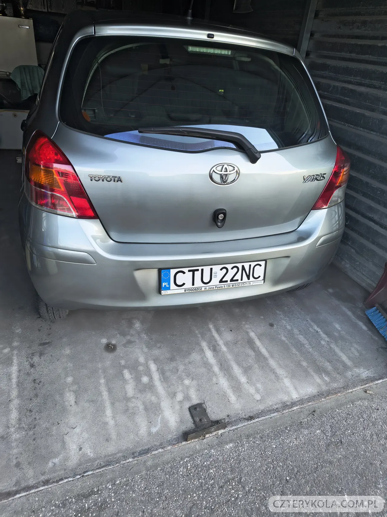 Toyota- Yaris- 2009 